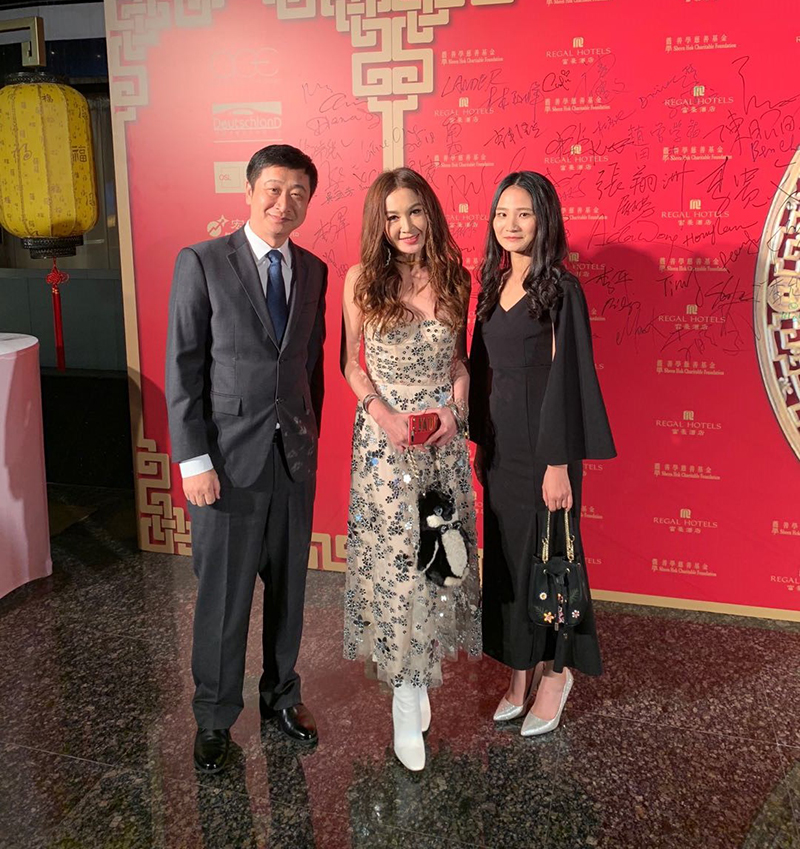 晚会.jpg